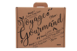 Grande Valisette Kraft carton décorée "Voyage Gourmand" avec poignée (38.4 x 32.5 x 11.5 cm)